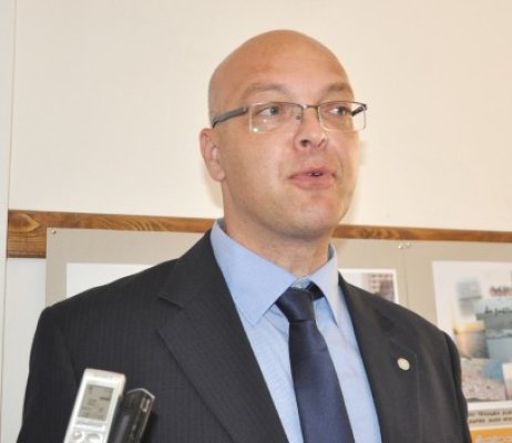 Directorii şcolilor din Constanţa, băgaţi în şedinţă
